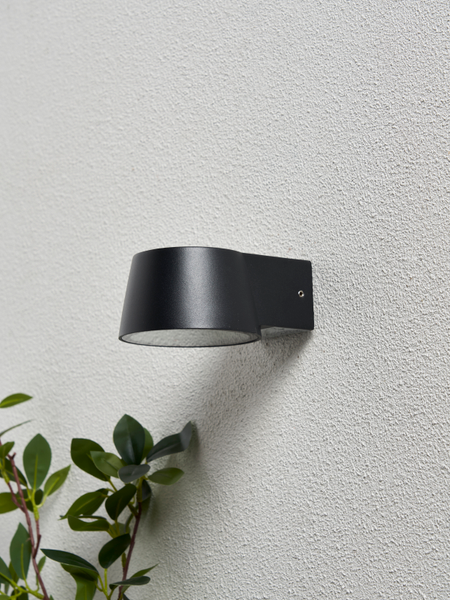 Reims LED Outdoor Wall Light - Black - Image 7